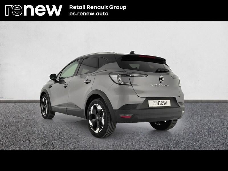 Usado Renault Captur Techno 100 CV (73 kW) 2025 Gris SUV
