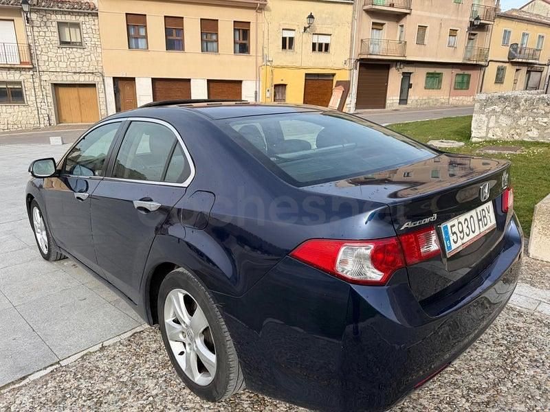 Usado Honda Accord Executive 150 CV (110 kW) 2011 Azul Berlina