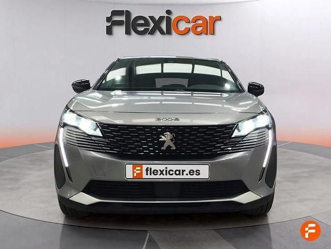 Usado Peugeot 3008 Allure 130 CV (95 kW) 2024 Gris / plata SUV