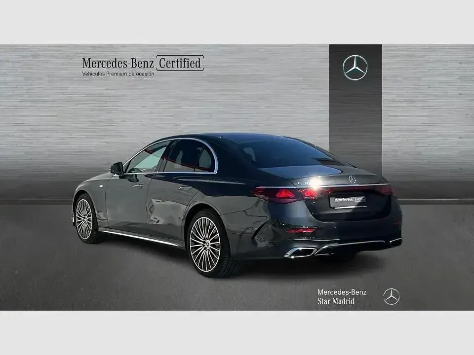 Usado Mercedes E300 313 CV (230 kW) 2025 Otro Berlina