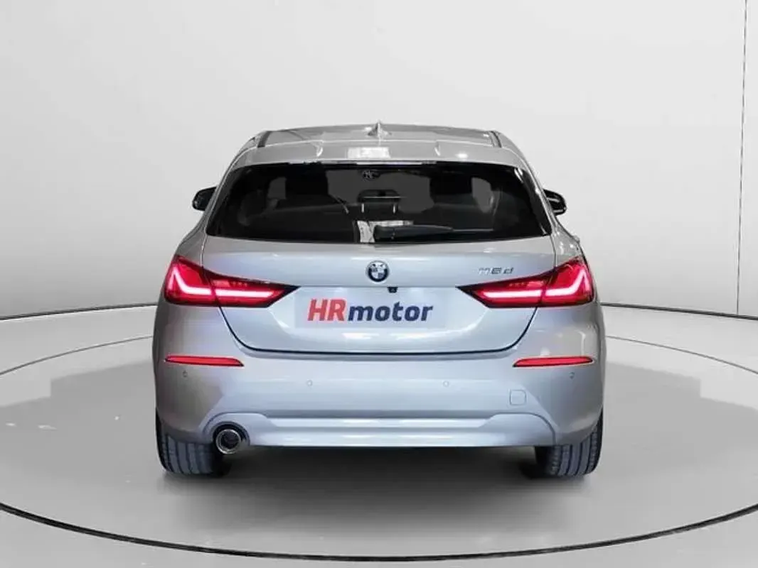 Usado BMW 116 116 CV (85 kW) 2020 Gris Utilitario