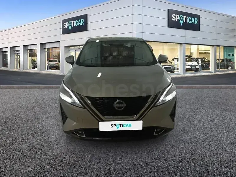 Usado Nissan Qashqai Acenta 158 CV (116 kW) 2023 Gris / plata SUV
