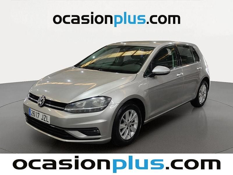Usado VW Golf VII Business 116 CV (85 kW) 2017 Gris plata Utilitario