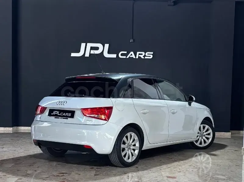 Usado Audi A1 Sportback Ambition 86 CV (63 kW) 2013 Blanco Utilitario