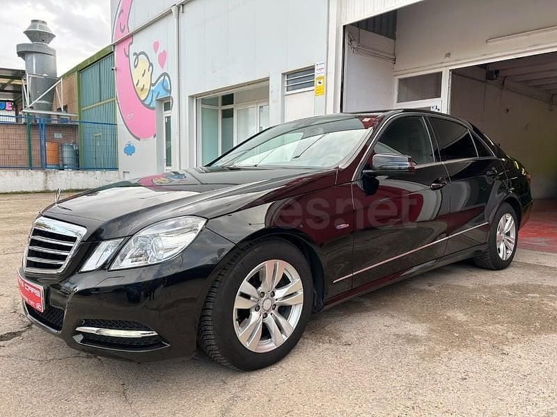Usado Mercedes E350 Avantgarde 265 CV (194 kW) 2011 Negro Berlina