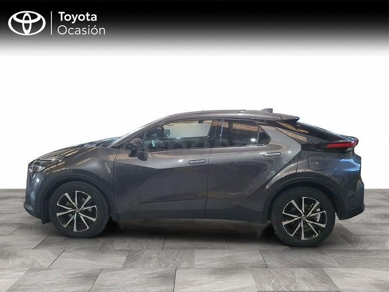 Usado Toyota C-HR Advance 140 CV (102 kW) 2025 Gris / plata SUV