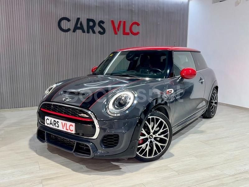 Usado Mini John Cooper Works 231 CV (169 kW) 2016 Gris / plata Utilitario
