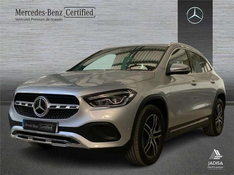 Usado Mercedes GLA180 136 CV (100 kW) 2022 SUV
