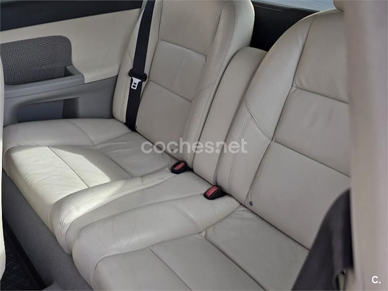 Usado Volvo C30 Summum 180 CV (132 kW) 2007 Negro Utilitario