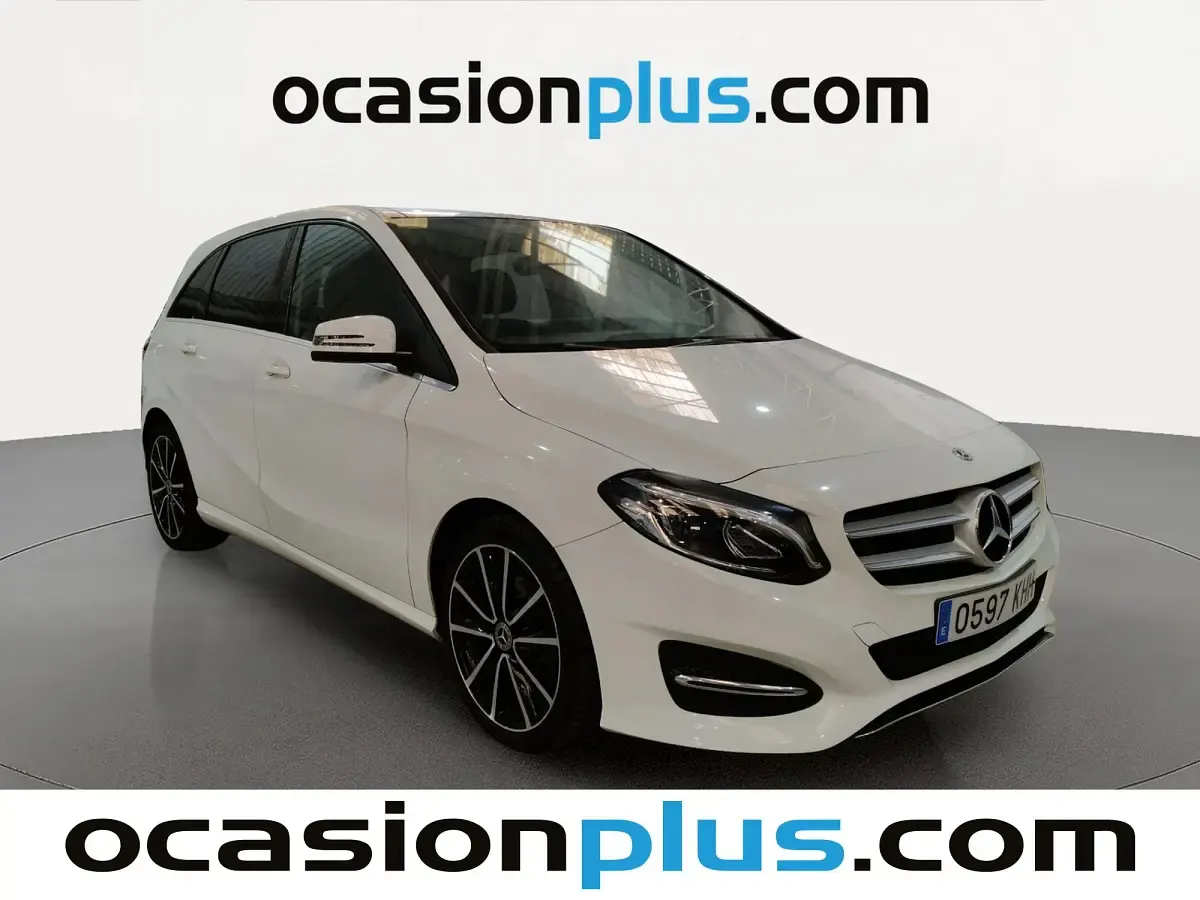 Usado Mercedes B200 136 CV (100 kW) 2018 Blanco Utilitario