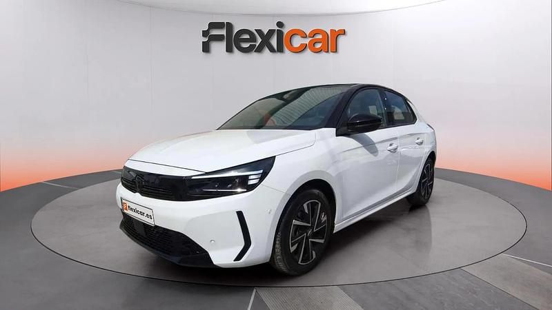 Usado Opel Corsa 101 HP (74 kW) 2024 Branco Sedan