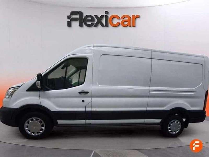 Usado Ford Transit 131 CV (96 kW) 2022 Blanco Van