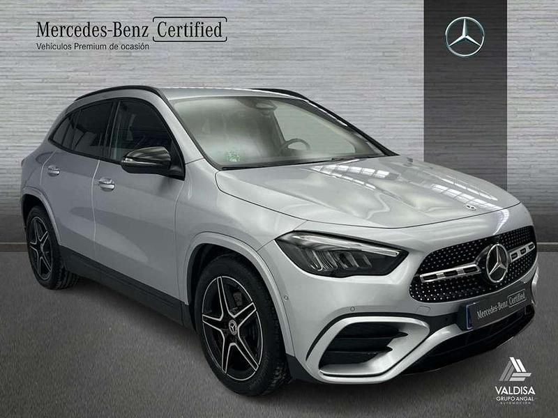 Usado Mercedes GLA200 150 CV (110 kW) 2025 SUV