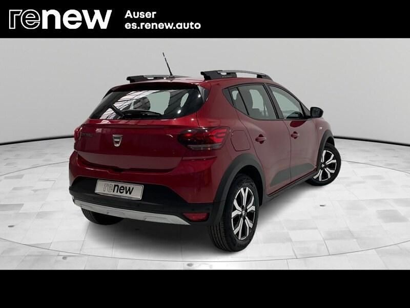 Usado Dacia Sandero Essentiel 100 CV (73 kW) 2021 Rojo Berlina