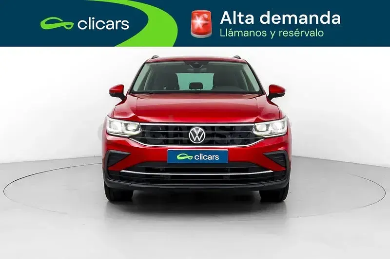 Usado VW Tiguan Allspace Life 150 CV (110 kW) 2023 Rojo SUV