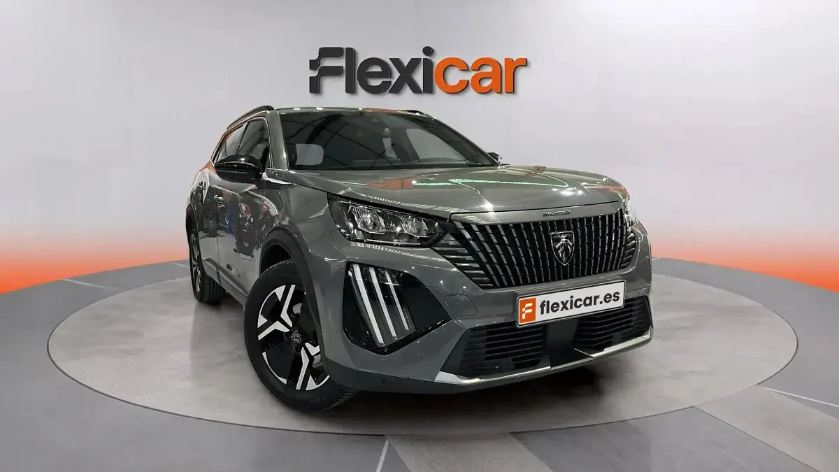 Käytetty Peugeot 2008 Allure 102 HP (75 kW) 2024 Katumaasturi