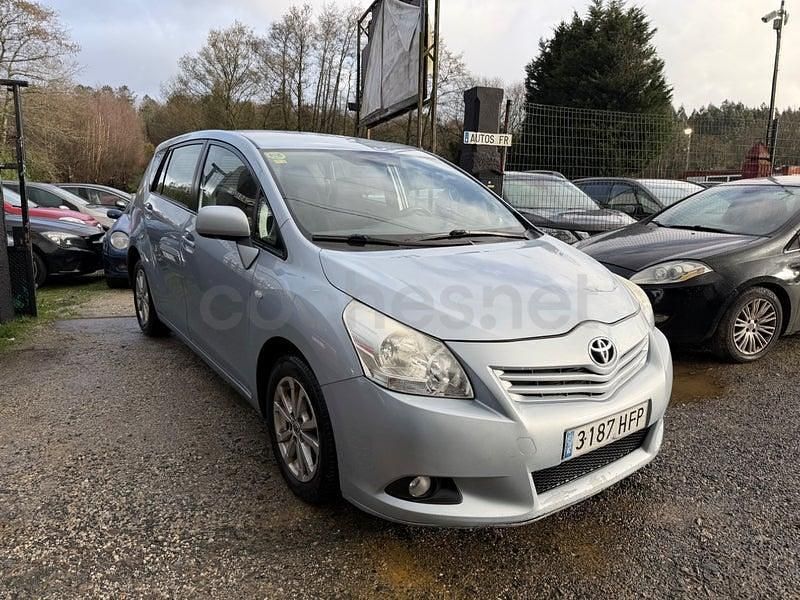 Usado Toyota Verso Live 126 CV (92 kW) 2011 Blanco Monovolumen