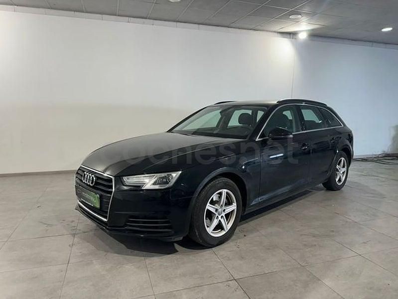 Usado Audi A4 Premium 150 CV (110 kW) 2018 Negro Familiar