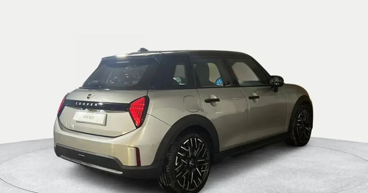 Usado Mini Cooper 114 kW (156 CV) 2025 Utilitario