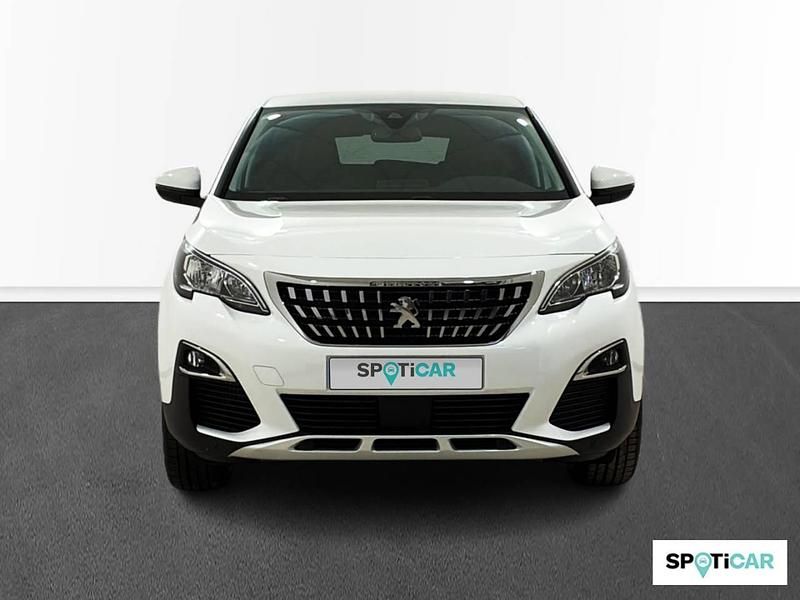 Usado Peugeot 3008 Allure 130 CV (95 kW) 2020 Blanco SUV