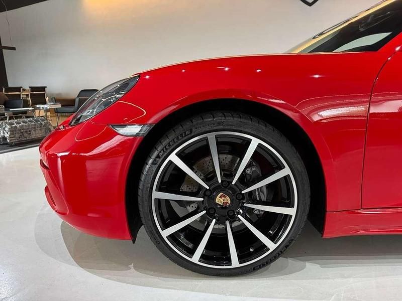 Usado Porsche Cayman 299 CV (219 kW) 2019 Rojo Coupe