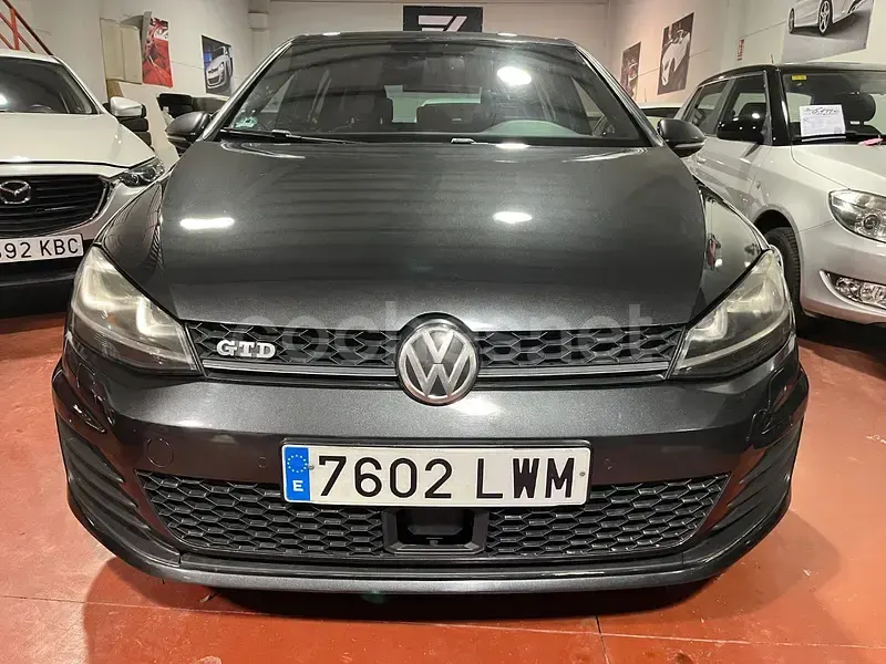 Usado VW Golf VII GTD 184 HP (135 kW) 2016 Cinzento Sedan