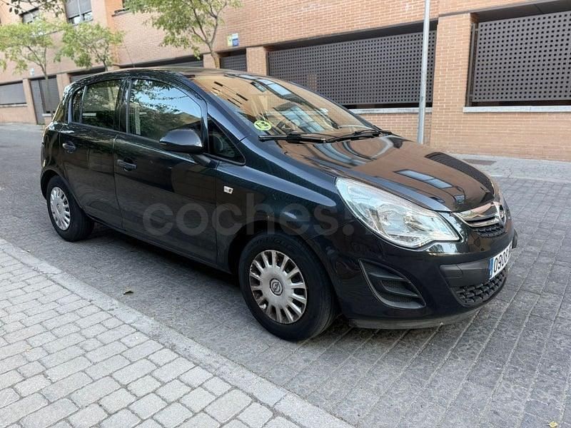 Usado Opel Corsa Expression 75 CV (55 kW) 2012 Negro Utilitario