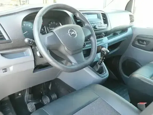Usado Opel Vivaro 101 CV (74 kW) 2020 Blanco Monovolumen