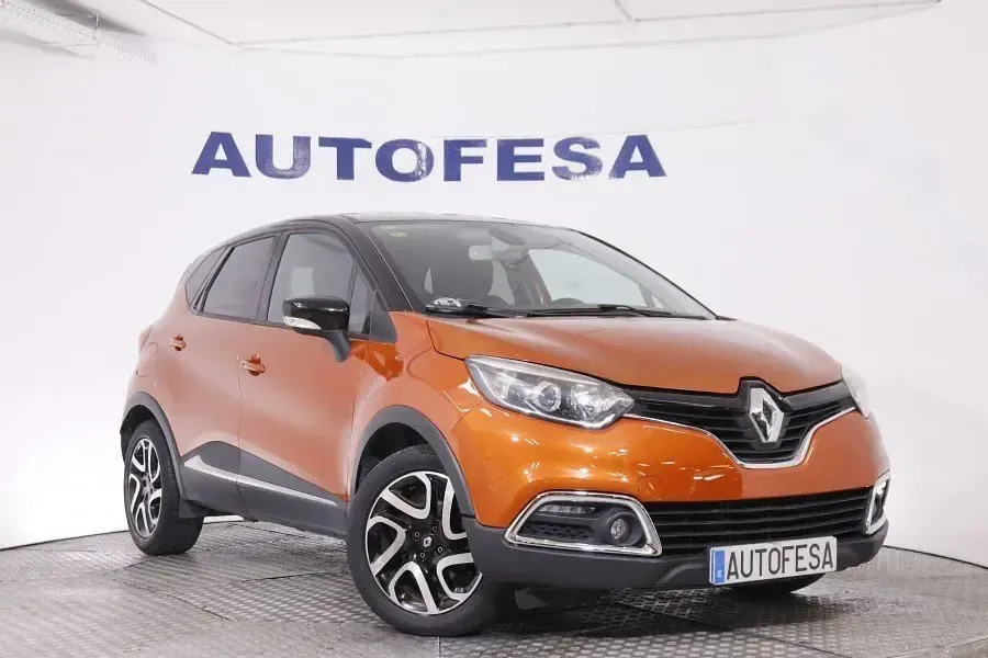 Usado Renault Captur 90 CV (66 kW) 2015 Butano SUV