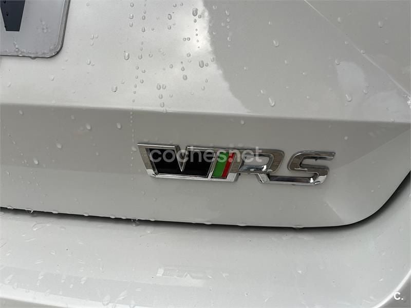 Usado Skoda Octavia RS 230 HP (169 kW) 2016 Branco Citadino