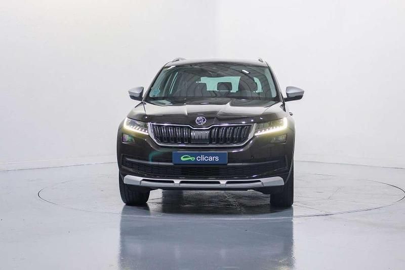 Usado Skoda Kodiaq Scout 4x4 150 CV (110 kW) 2018 Marrón SUV