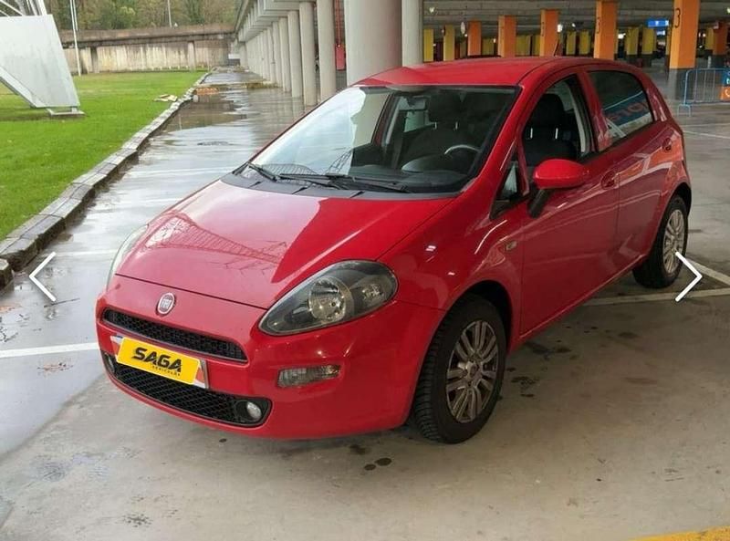 Rojo Usado 2017 Fiat Punto Easy Utilitario | 6990 € (Precio justo) - Imagen 1/1