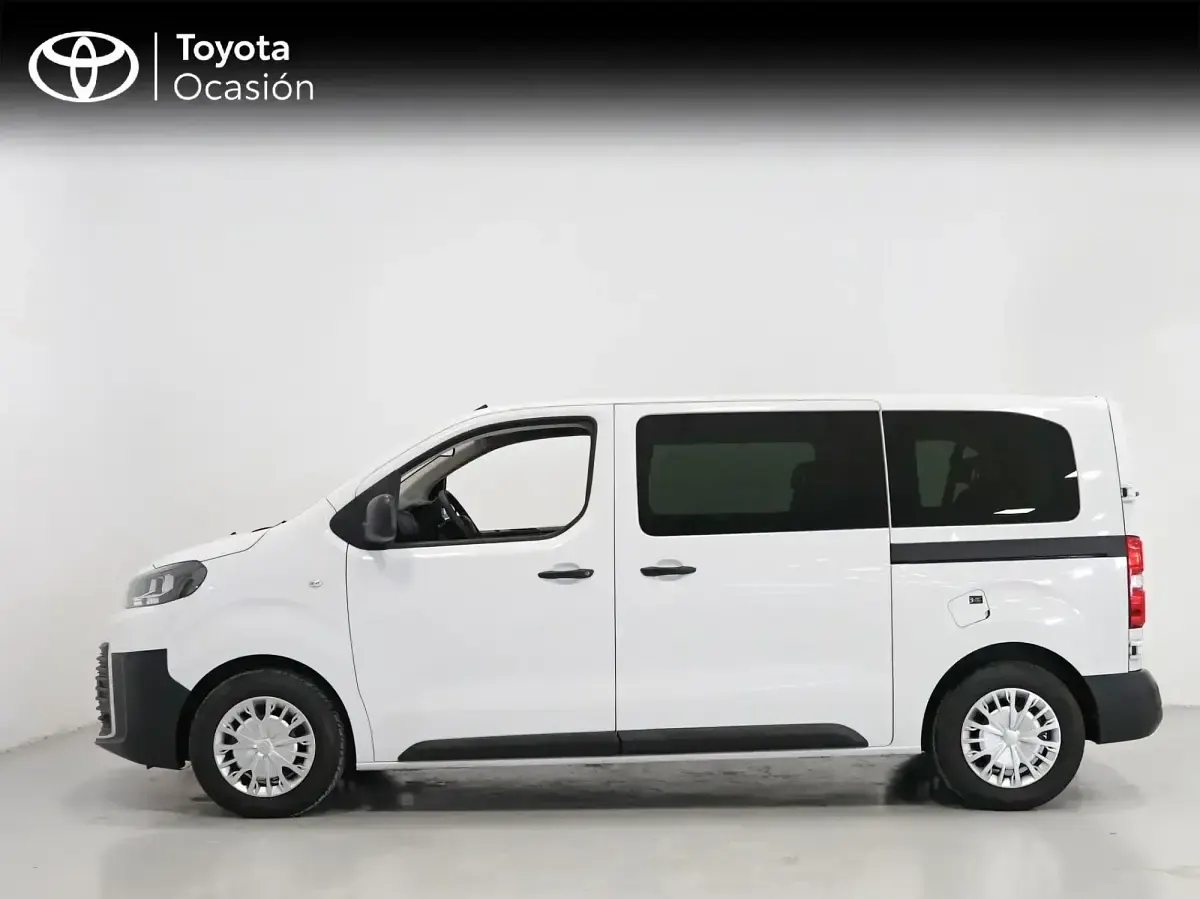 Usado Toyota Proace Verso 145 CV (106 kW) 2025 Blanco Familiar