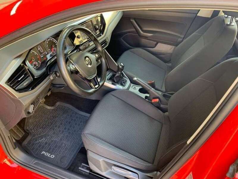 Usado VW Polo Edition 95 CV (69 kW) 2018 Rojo Familiar