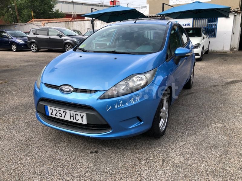 Azul Usado 2011 Ford Fiesta Trend Utilitario | 4700 € (Buen precio) - Imagen 1/4