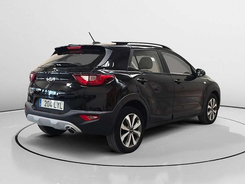 Usado Kia Stonic 101 CV (74 kW) 2020 Negro SUV