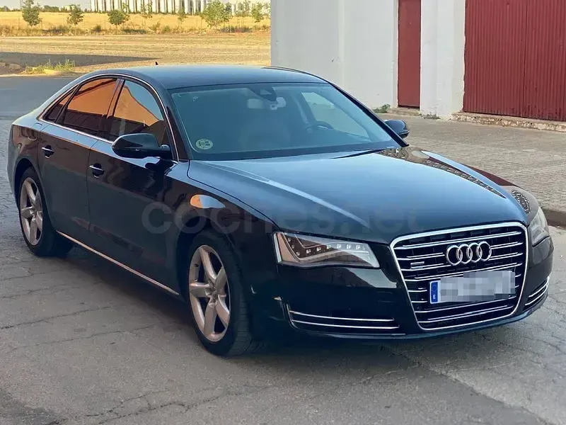 Usado Audi A8 350 CV (257 kW) 2010 Negro Berlina