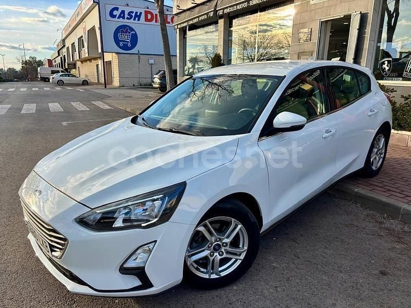 Blanco Usado 2020 Ford Focus Trend Berlina | 14.499 € (Precio justo) - Imagen 1/4