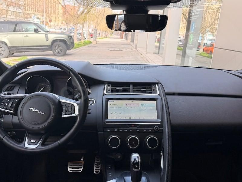 Usado Jaguar E-Pace R-Dynamic 150 CV (110 kW) 2019 Blanco SUV