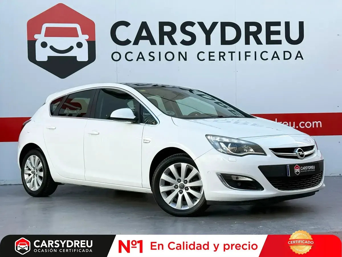 Usado Opel Astra Excellence 110 CV (80 kW) 2014 Blanco Berlina