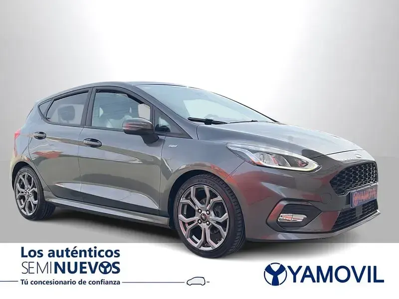 Usado Ford Fiesta ST-Line 125 CV (91 kW) 2018 Gris / plata Utilitario