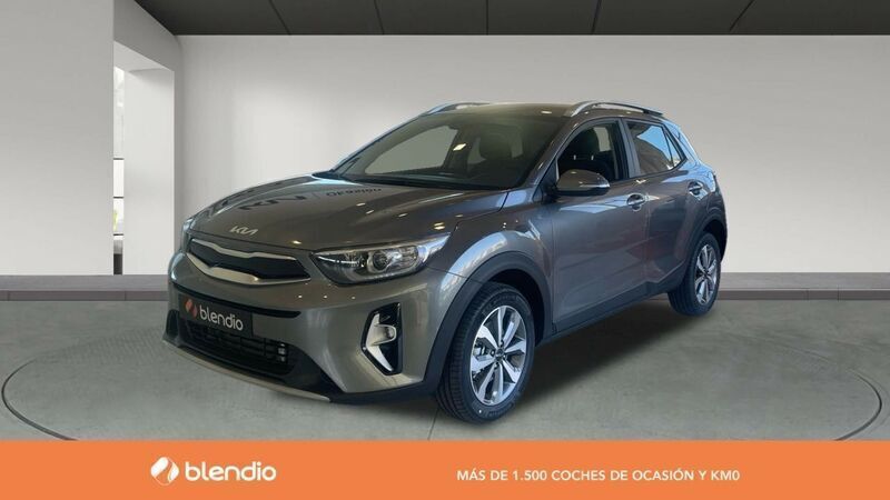Gris Nuevo 2025 Kia Stonic SUV | 23.990 € (Caro) - Imagen 1/4