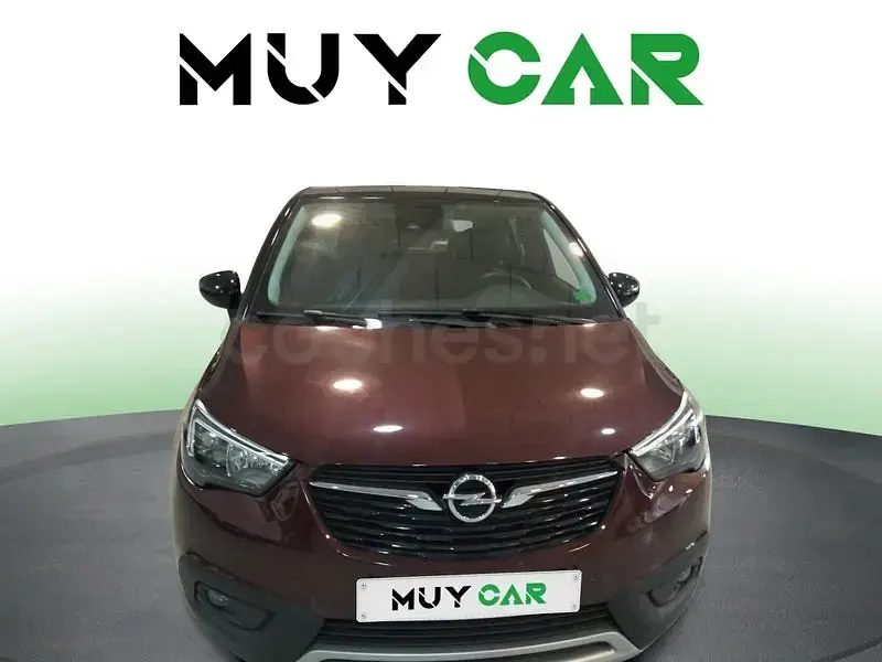 Usado Opel Crossland X Selective 110 CV (80 kW) 2018 Granate SUV
