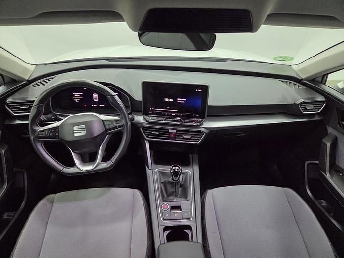 Usado Seat Leon Style 116 HP (85 kW) 2025 Branco Sedan