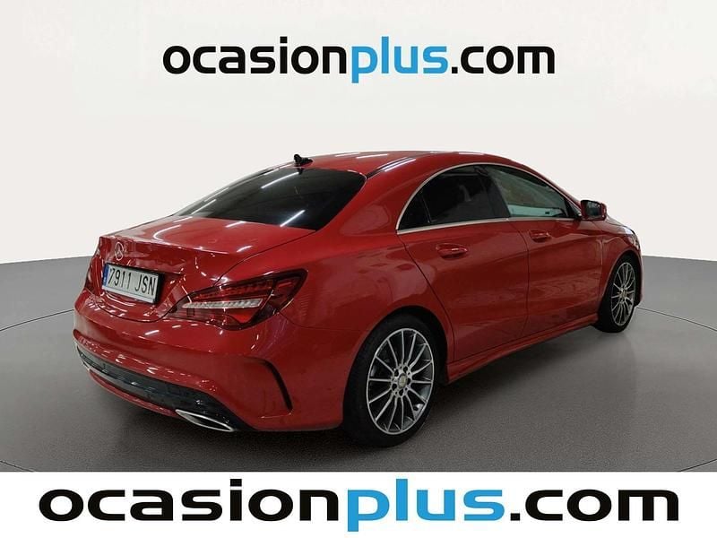 Usado Mercedes CLA200 AMG line 136 CV (100 kW) 2016 Rojo Berlina
