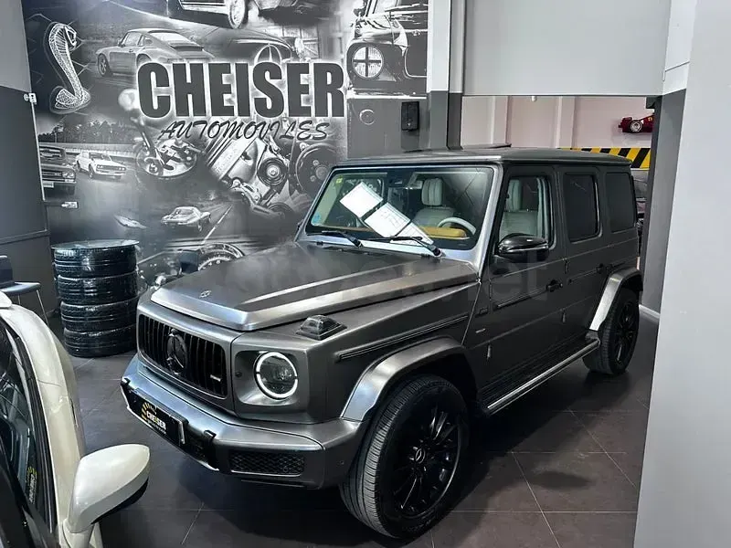 Usado Mercedes G400 330 CV (242 kW) 2020 Gris / plata SUV