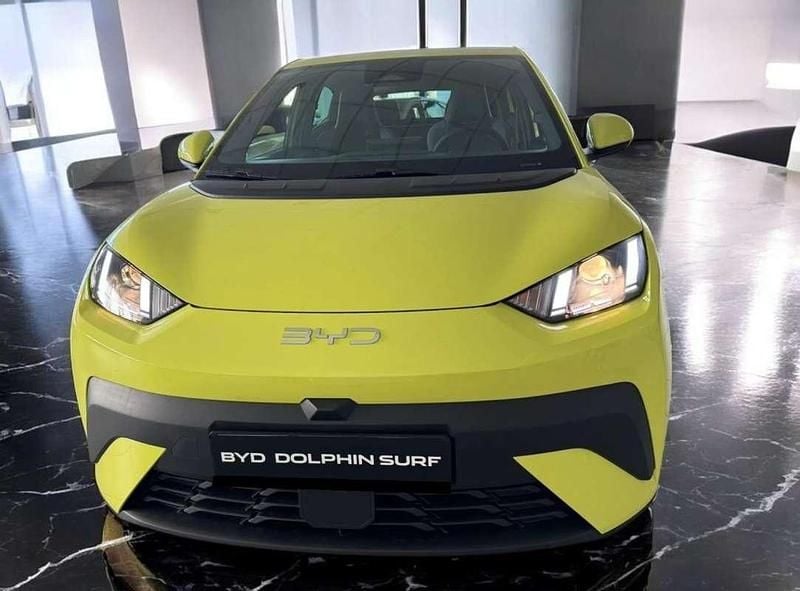 Nuevo BYD Dolphin Surf Active 64 kW (88 CV) 2025 Amarillo Utilitario