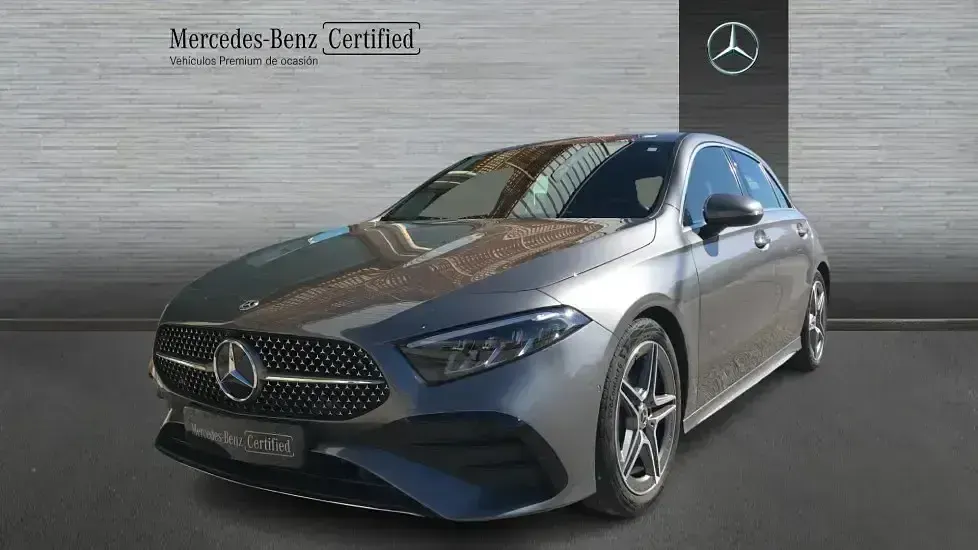 Usado Mercedes A180 136 CV (100 kW) 2025