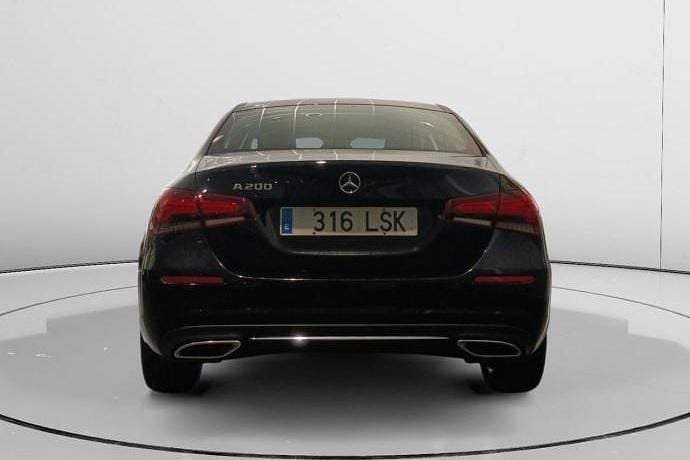 Usado Mercedes A200 163 CV (119 kW) 2021 Berlina