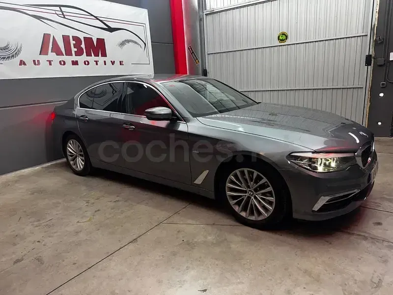 Usado BMW 520 Comfort Edition 190 CV (139 kW) 2017 Azul Berlina